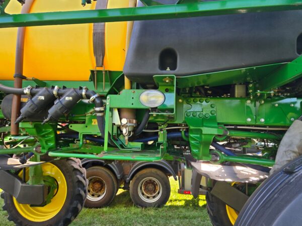 John Deere M4025 - Image 12